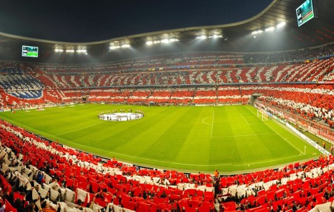 世界杯今日投注-加拿大世界杯阵容悬念引热议，舆论聚焦核心11人